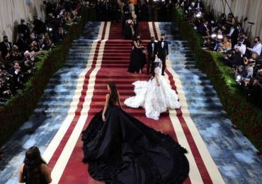 Tenues les plus originales des stars lors du Met Gala